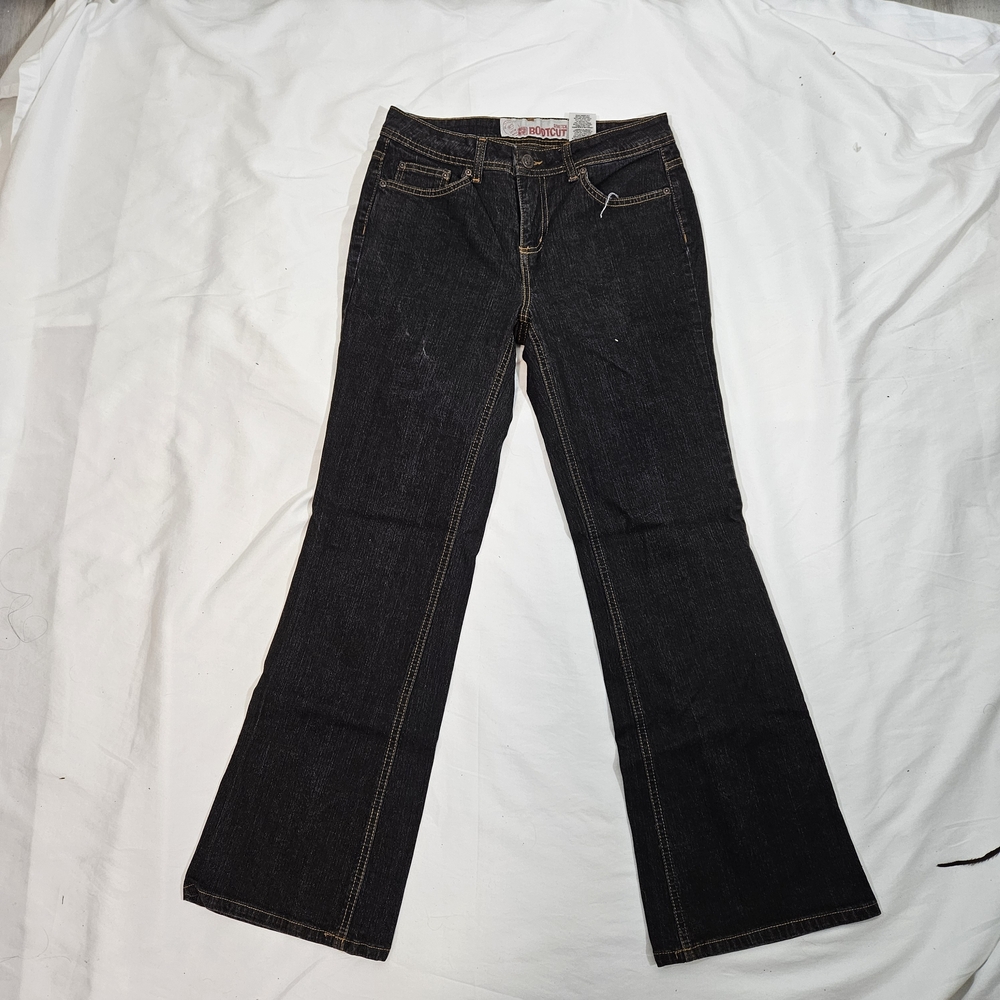 Women's Dark Wash Jeans